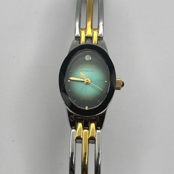 Stunning Gold & Silver Armitron Watch - Picture 2 of 5